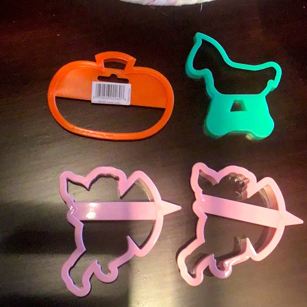 Cookie cutters Pumpkin Rocking horse and 2 cupids